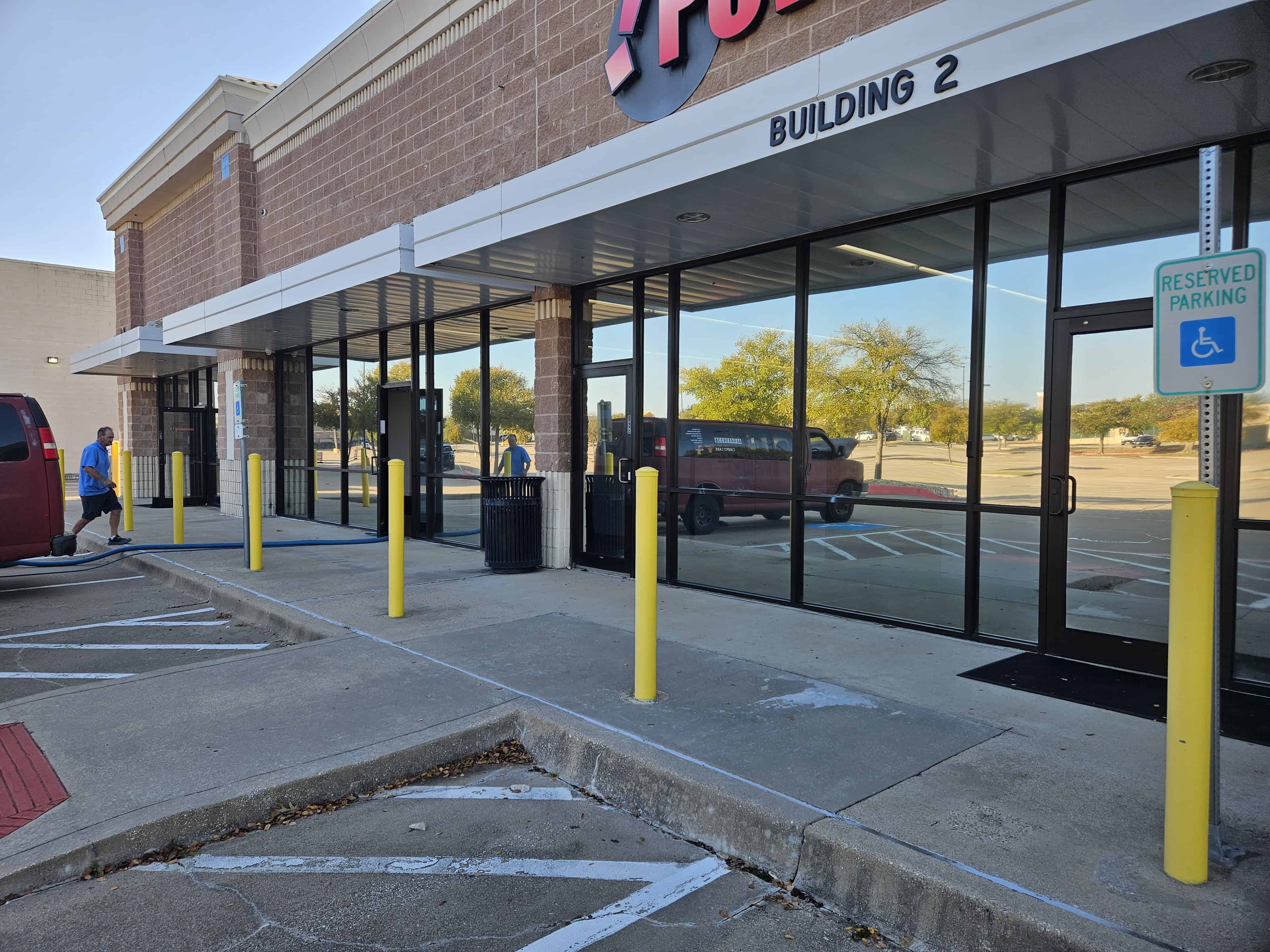 Professional Commercial Window Cleaning Texas